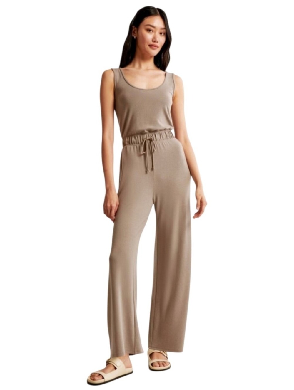 Abercrombie & Fitch Lounge Women's Taupe Drawstring Jumpsuit. Size Medium